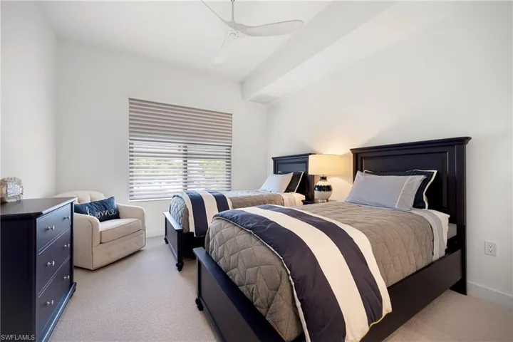 1125  Central  AVE, Naples, FL 34102