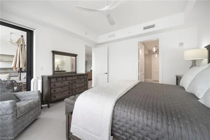 1125  Central  AVE, Naples, FL 34102