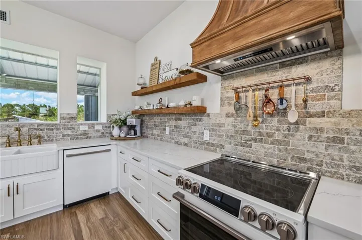 3646 56th Ave Ne, Naples, Florida 34120