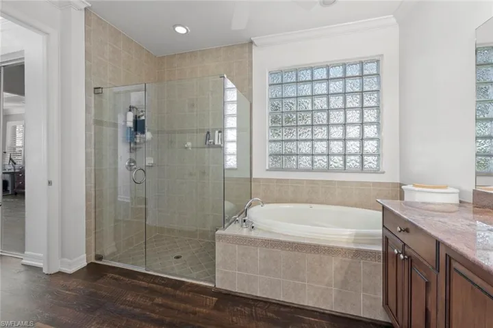 11203  Sand Pine  CT, Fort Myers, FL 33913
