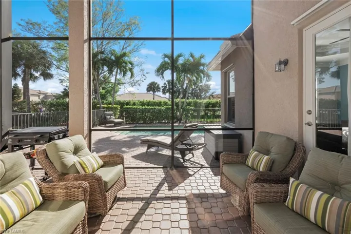 11203  Sand Pine  CT, Fort Myers, FL 33913