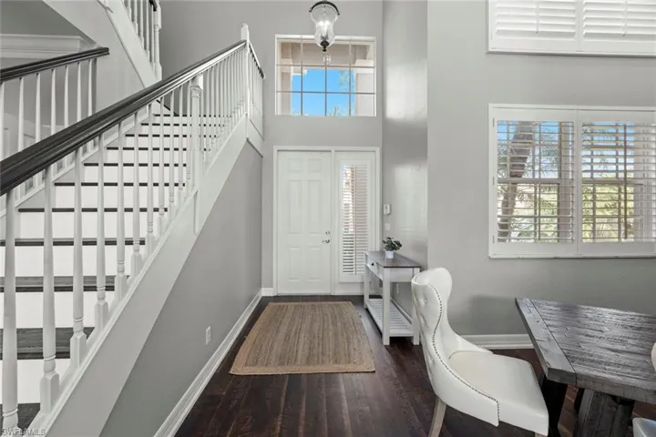 Front Entry Way