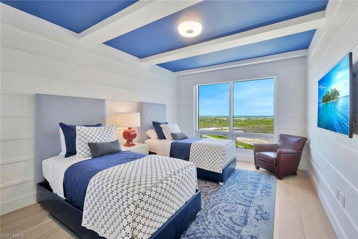 13915 Old Coast RD # 1702, NAPLES FL 34110