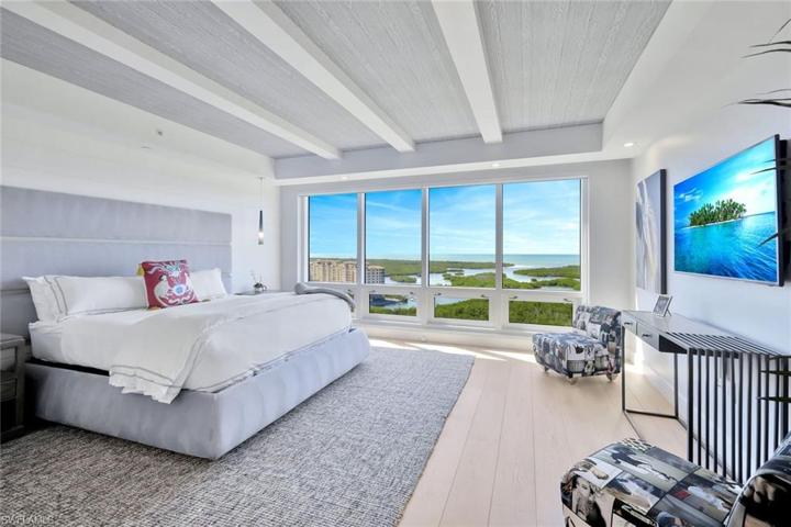 13915 Old Coast RD # 1702, NAPLES FL 34110