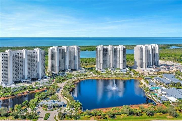13915 Old Coast RD # 1702, NAPLES FL 34110