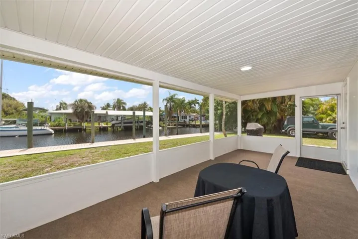1728 Club House Rd, North Fort Myers, Florida 33917