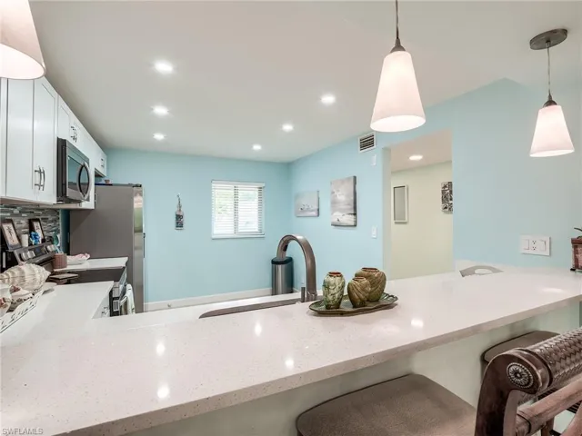 16590 Partridge Place Rd # 103, Fort Myers Fl 33908