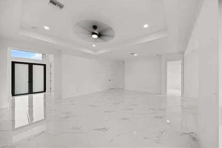 622 Beach Ave S, Lehigh Acres, Florida 33974