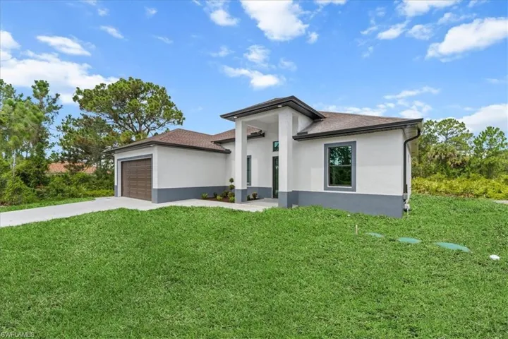 622 Beach Ave S, Lehigh Acres, Florida 33974
