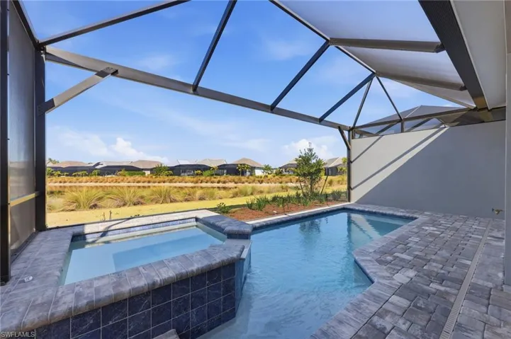 Fully screeened-in Pool/Spa Deck