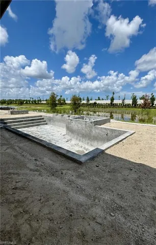 Pool and view