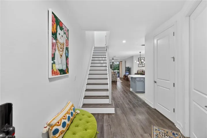 7845 Bristol Cir, Naples, Florida 34120