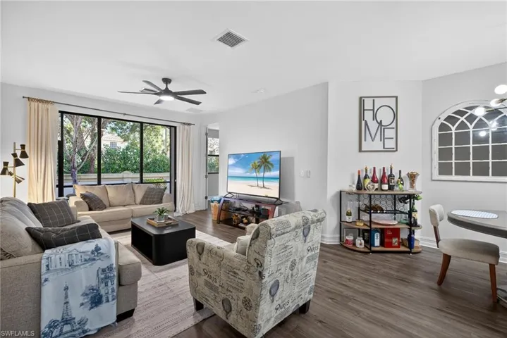 7845 Bristol Cir, Naples, Florida 34120