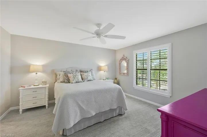 265  DEERWOOD  CIR, Naples, FL 34113