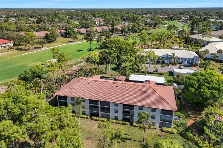265  DEERWOOD  CIR, Naples, FL 34113