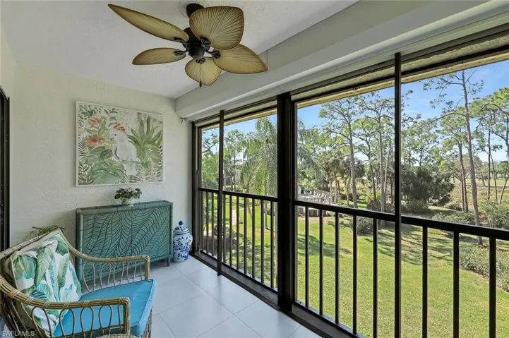 265  DEERWOOD  CIR, Naples, FL 34113