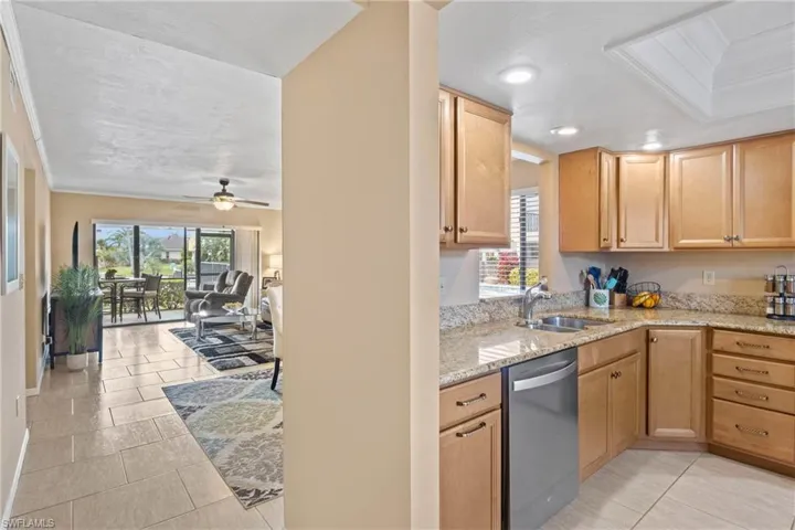 1010 SW 48th  TER, Cape Coral, FL 33914