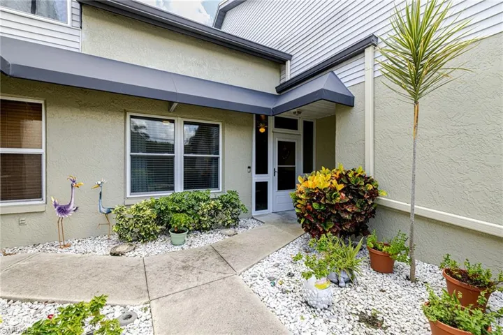 301 Mcgregor Park Cir, Fort Myers, Florida 33908