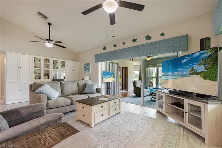 301 Mcgregor Park Cir, Fort Myers, Florida 33908