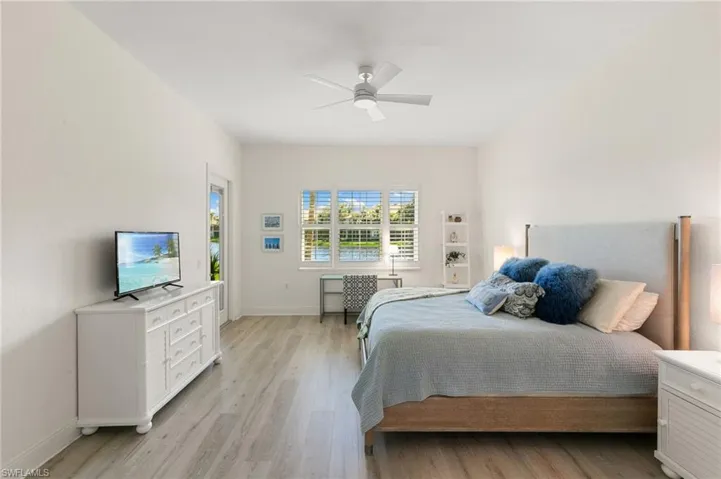 9224 Campanile Cir 101, Naples, Florida 34114