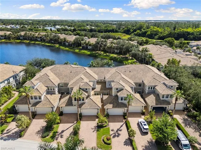 9224 Campanile Cir 101, Naples, Florida 34114