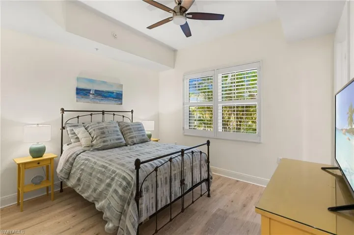 9224 Campanile Cir 101, Naples, Florida 34114