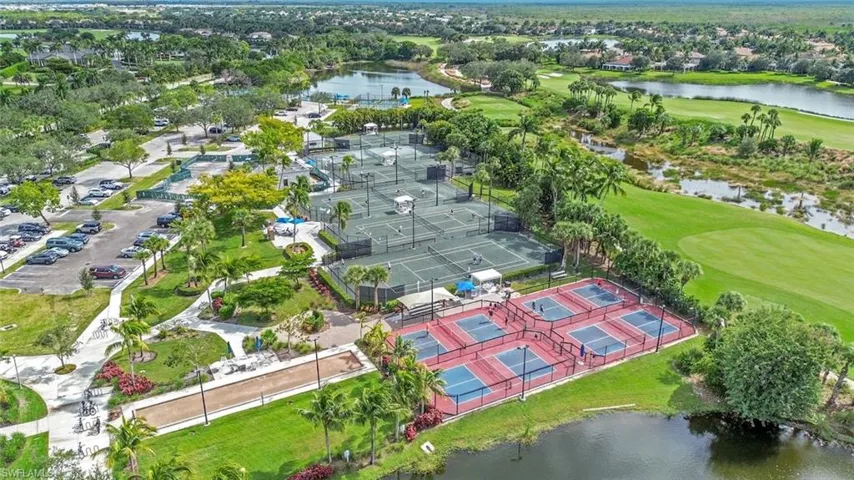 9224 Campanile Cir 101, Naples, Florida 34114