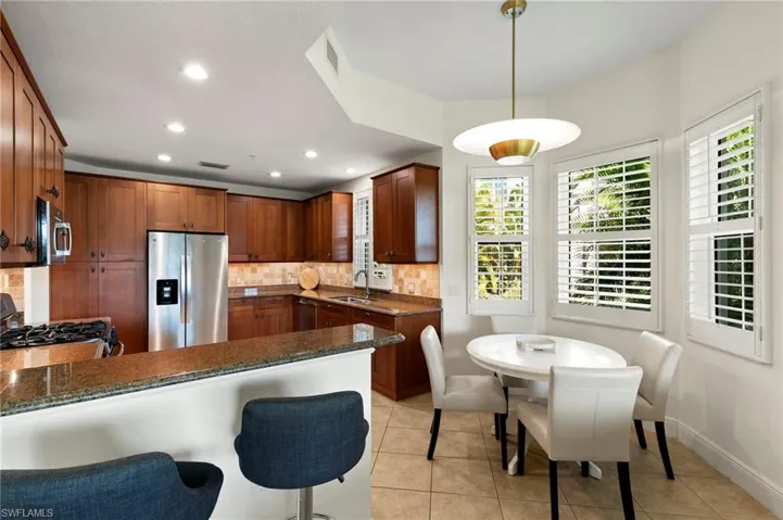 9224 Campanile Cir 101, Naples, Florida 34114