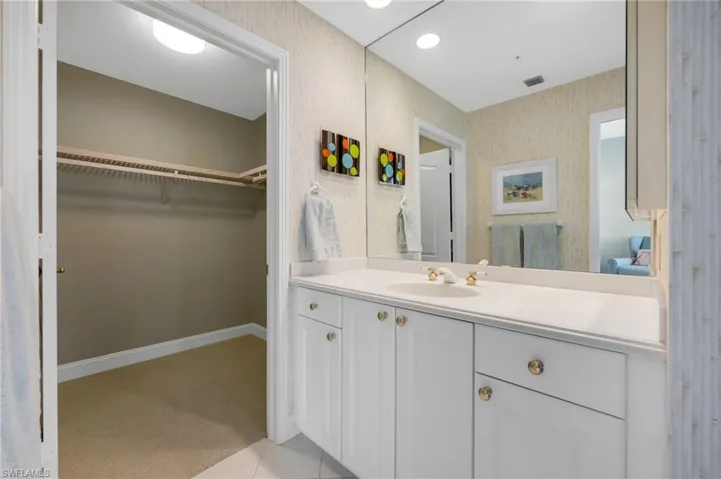 Bedroom 2 Bath