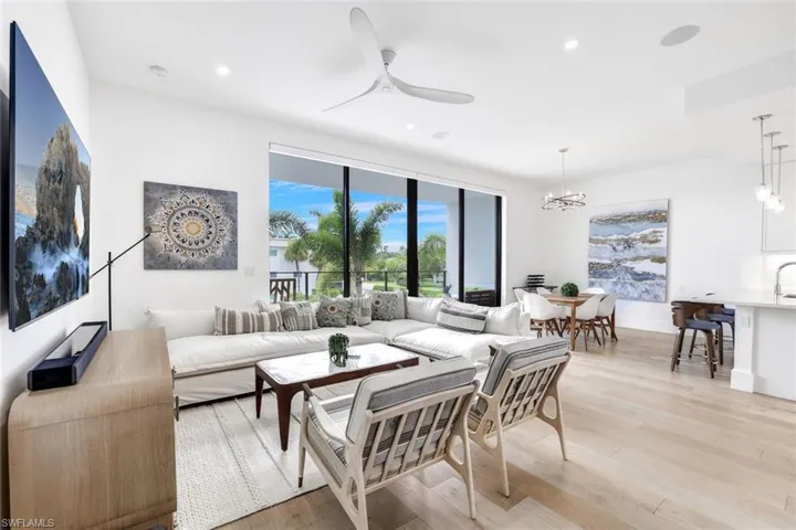 850 Central Ave 207, Naples, Florida 34102