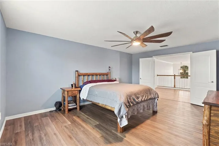 2446 Heydon Cir E, Naples, Florida 34120