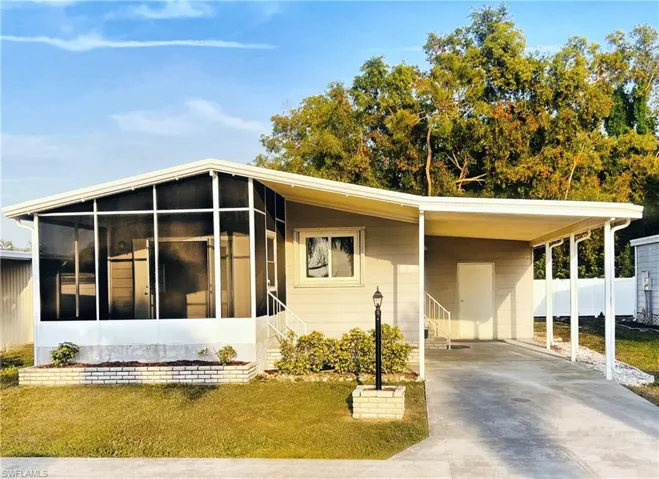 25  Oceans  BLVD, Naples, FL 34104