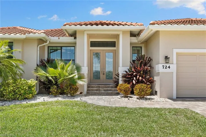 724 Seagrape Dr, Marco Island, Florida 34145