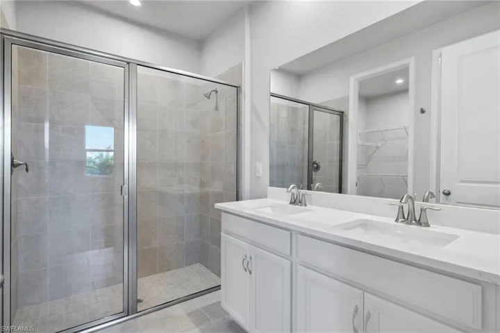 Owner's Bathroom