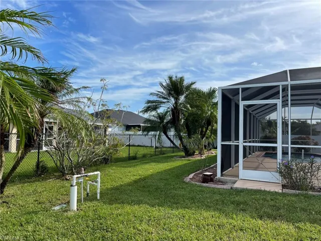 1417 NW 10th  ST, Cape Coral, FL 33993