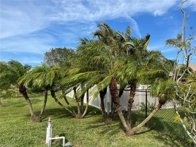 1417 NW 10th  ST, Cape Coral, FL 33993