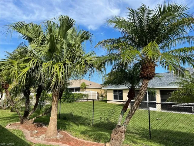 1417 NW 10th  ST, Cape Coral, FL 33993