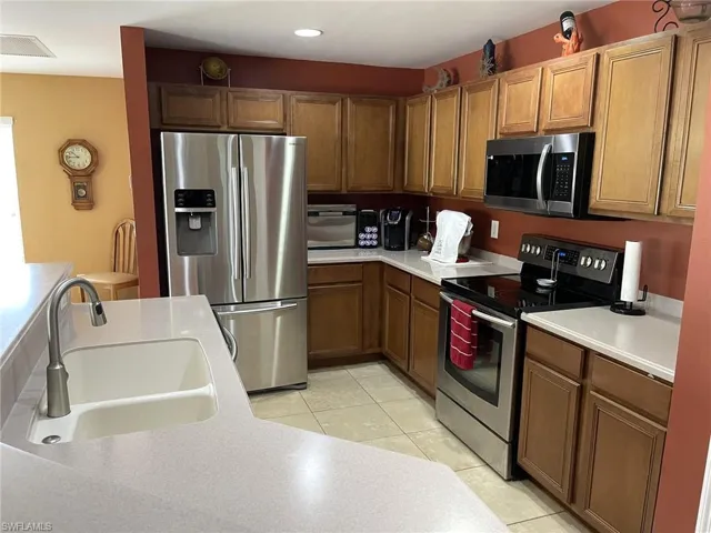 1417 NW 10th  ST, Cape Coral, FL 33993