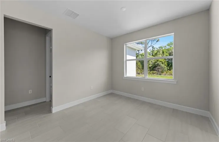 7565 Paradise Tree DR, NORTH FORT MYERS FL 33917