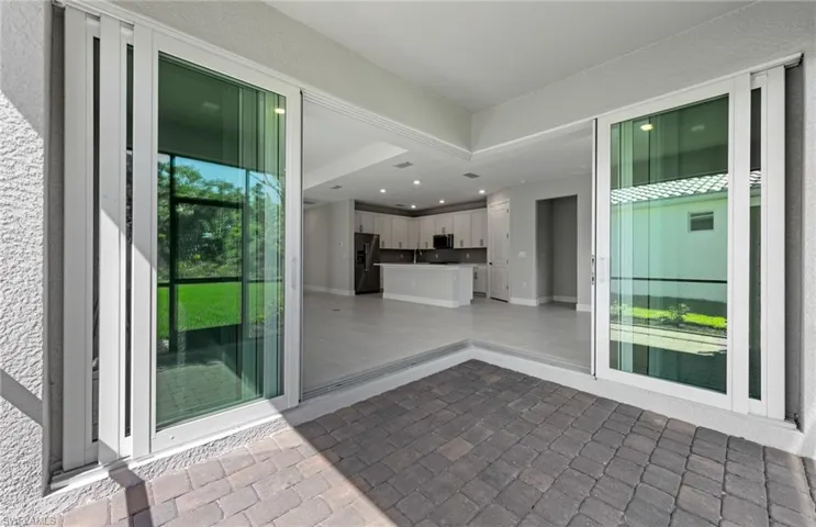 7565 Paradise Tree DR, NORTH FORT MYERS FL 33917