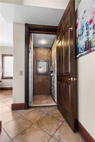 Elevator