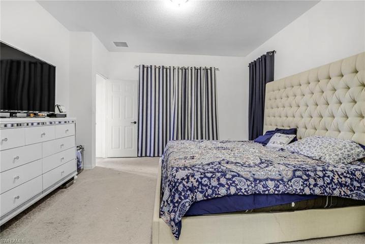 5466  Cassidy  LN, Ave Maria, FL 34142