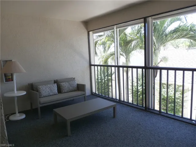 16301 Kelly Woods Dr 205, Fort Myers, Florida 33908