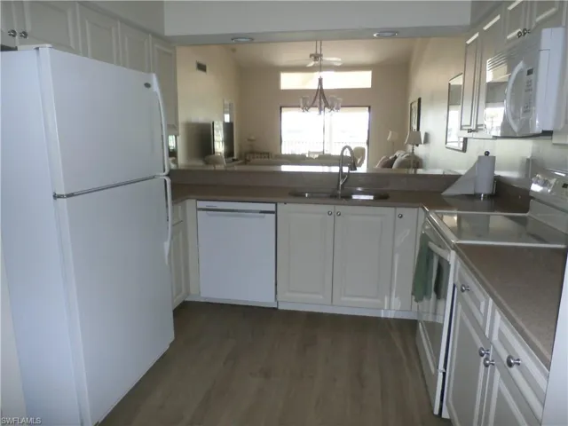16301 Kelly Woods Dr 205, Fort Myers, Florida 33908