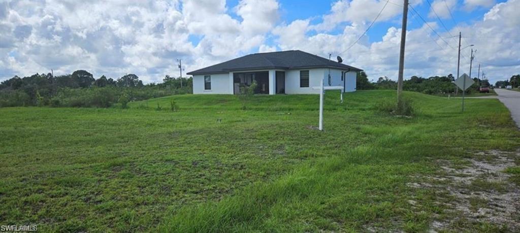 1102 Lee  AVE, LEHIGH ACRES, FL 33972