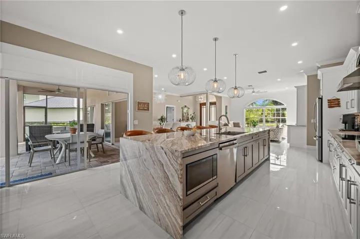 2035 Teagarden Ln, Naples, Florida 34110