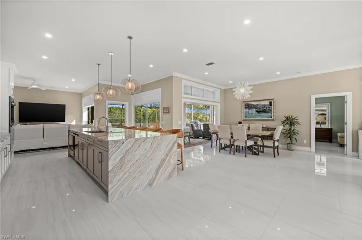 2035 Teagarden Ln, Naples, Florida 34110