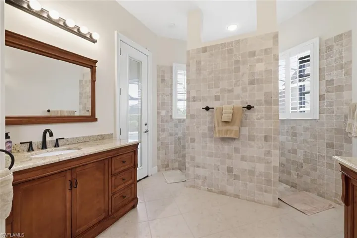 3622 Oasis Blvd, Cape Coral, Florida 33914