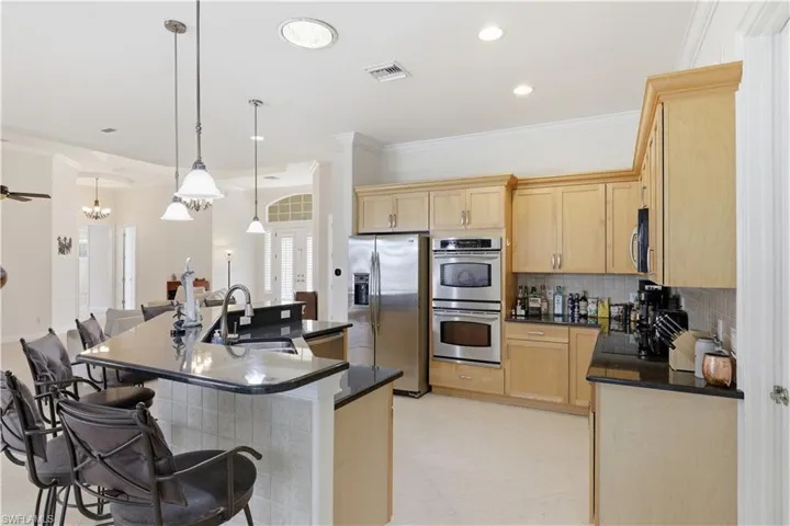 3622 Oasis Blvd, Cape Coral, Florida 33914