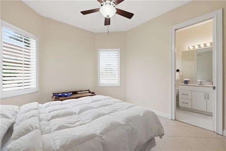 3622 Oasis Blvd, Cape Coral, Florida 33914